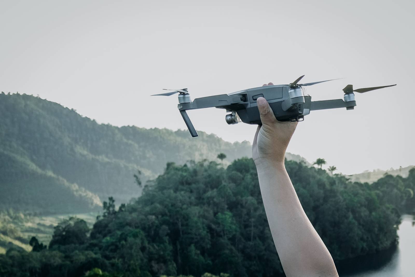 envol de drone pour captation vidéo