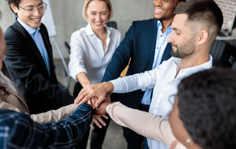 TOURNAGE VIDEO D'ENTREPRISE LORS D'UN TEAM BUILDING AUDIOVISUEL À SAINT-LOUIS EN ALSACE